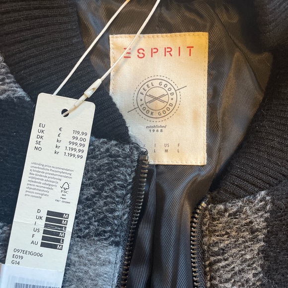 Esprit Bomber Shacket - Picture 2 of 3